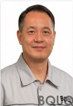 金属冲压部经理：黄细森